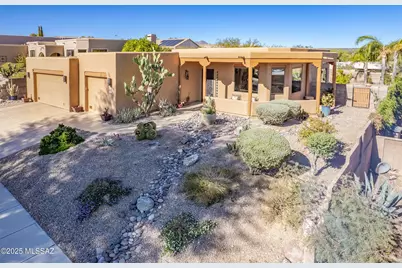 1815 E Starmist Place, Oro Valley, AZ 85737 - Photo 2