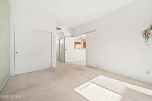 5557 N Sapphire Dr, Tucson, AZ 85750 - Photo 16