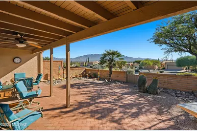 1571 W Via De Roma, Green Valley, AZ 85622 - Photo 4