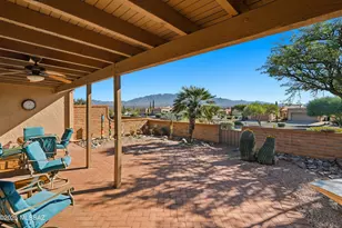 1571 W Via De Roma, Green Valley, AZ 85622 - Photo 4