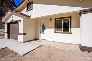 51 E Grant St, Nogales, AZ 85621 - Photo 2