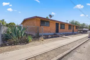 2001 S 3rd Ave, Tucson, AZ 85713 - Photo 2