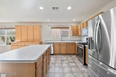 10440 E Bridgeport Street, Tucson, AZ 85747 - Photo 8