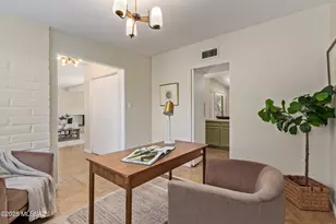 6882 E Mohu Pl, Tucson, AZ 85715 - Photo 10