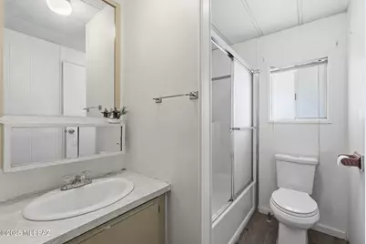 2420 W Calle Comodo, Tucson, AZ 85705 - Photo 14
