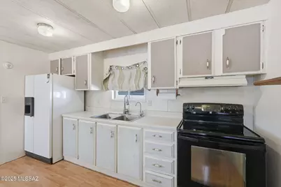 2420 W Calle Comodo, Tucson, AZ 85705 - Photo 4