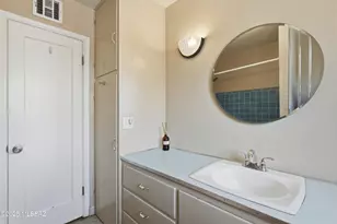 2925 E Loretta Dr, Tucson, AZ 85716 - Photo 20