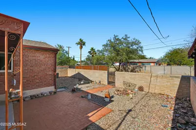 2925 E Loretta Drive, Tucson, AZ 85716 - Photo 38