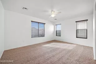 519 W Cedar Chase Dr, Green Valley, AZ 85614 - Photo 4