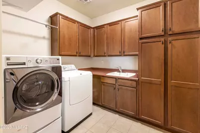 60278 E Arroyo Vista Drive, Oracle, AZ 85623 - Photo 16