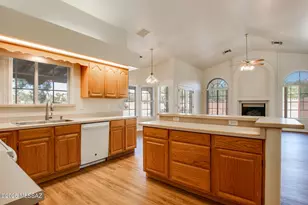 1170 W Panorama Ln, Tucson, AZ 85704 - Photo 4