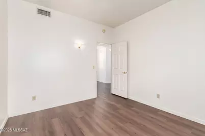 6697 N Shadow Run Drive, Tucson, AZ 85704 - Photo 22