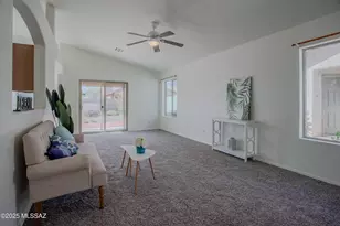 7871 W Sacramento Hill Dr, Tucson, AZ 85743 - Photo 8