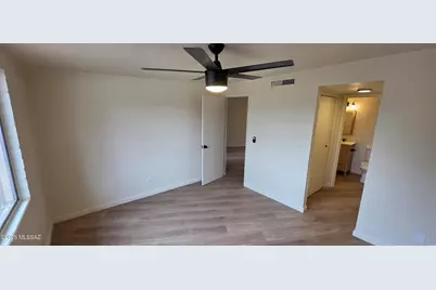 1507 W Roger Road, Tucson, AZ 85705 - Photo 8