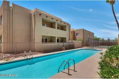 1810 E Blacklidge Drive #123, Tucson, AZ 85719 - Photo 26