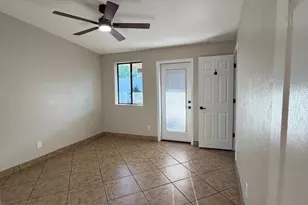 9780 E Hollow Pl, Tucson, AZ 85748 - Photo 12