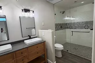 9780 E Hollow Pl, Tucson, AZ 85748 - Photo 8