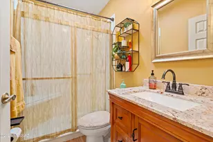 1381 W Calle Mendoza, Green Valley, AZ 85622 - Photo 20