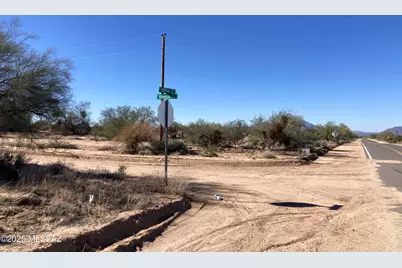 12965 Hilltop Road #5, Tucson, AZ 85736 - Photo 2