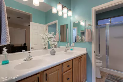 512 W Bazille Way, Green Valley, AZ 85614 - Photo 14
