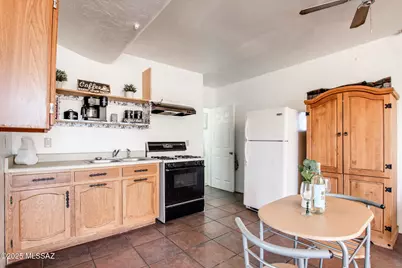 2502 S Park Avenue, Tucson, AZ 85713 - Photo 2