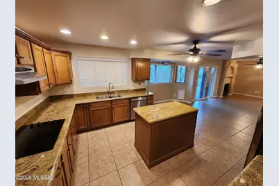 1080 W Dragoon Springs Place, Oro Valley, AZ 85737 - Photo 12