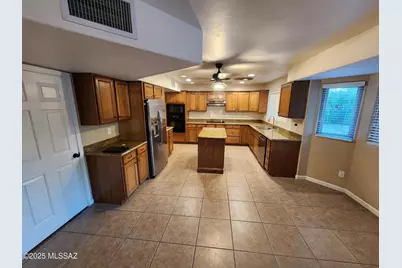 1080 W Dragoon Springs Place, Oro Valley, AZ 85737 - Photo 10