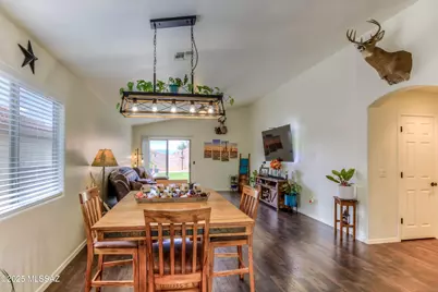 62 W James Wade Place, Vail, AZ 85641 - Photo 10