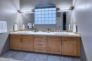 7530 E Placita Ventana Hayes, Tucson, AZ 85750 - Photo 16