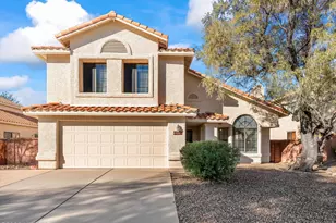 10317 N Mineral Spring Ln, Oro Valley, AZ 85737 - Photo 2