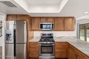 10317 N Mineral Spring Ln, Oro Valley, AZ 85737 - Photo 14