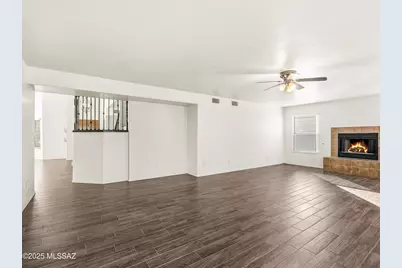 10317 N Mineral Spring Lane, Oro Valley, AZ 85737 - Photo 12