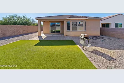 6623 E Via Jardin Verde, Tucson, AZ 85756 - Photo 32