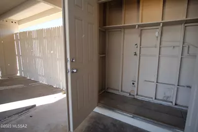 7026 E Calle Ileo, Tucson, AZ 85710 - Photo 22