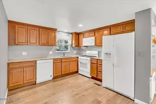 5382 W Flying Cir St, Tucson, AZ 85713 - Photo 12