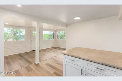 820 W Hawaii Drive, Tucson, AZ 85706 - Photo 10
