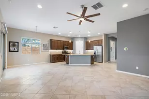 209 E Brookdale Way, Oro Valley, AZ 85755 - Photo 10