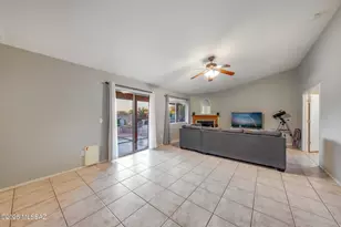7631 S Laurel Willow Dr, Tucson, AZ 85747 - Photo 14