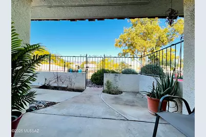 5968 E Sun County Boulevard, Tucson, AZ 85712 - Photo 6