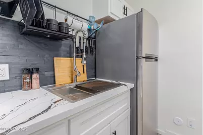 2238 E Grant Road #2, Tucson, AZ 85719 - Photo 6