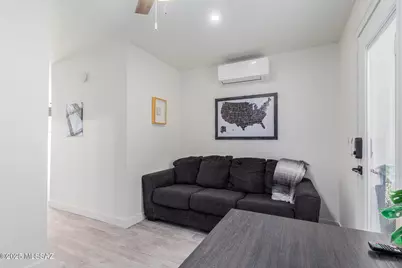 2238 E Grant Road #2, Tucson, AZ 85719 - Photo 8