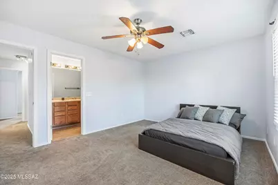 7015 S Dunnock Drive, Tucson, AZ 85756 - Photo 22