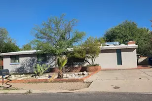 5741 E Mabel St, Tucson, AZ 85712 - Photo 2