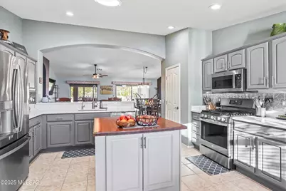 62394 E Star Crest Drive, Tucson, AZ 85739 - Photo 12