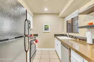 5750 N Camino Esplendora, Tucson, AZ 85718 - Photo 22