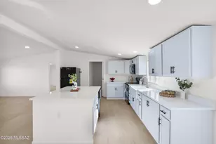 7821 N Sandario Rd, Tucson, AZ 85743 - Photo 6