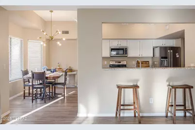 11143 N Divot Drive, Tucson, AZ 85737 - Photo 10