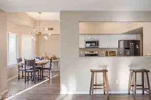 11143 N Divot Dr, Tucson, AZ 85737 - Photo 10