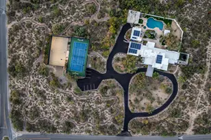 801 E Calle Elena, Tucson, AZ 85718 - Photo 2