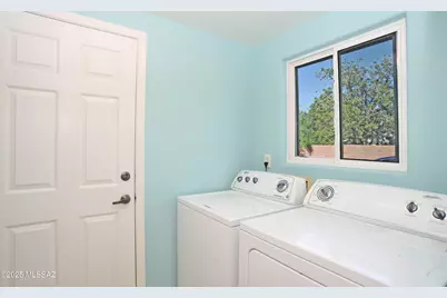 3854 Look Backridge Place, Tucson, AZ 85719 - Photo 14